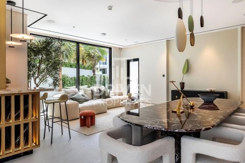 Vila u gradu Jumeirah Golf Estates, Dubai, UAE 7 spavaće sobe, 876.91 m2 Br. 745750 - Slika 7