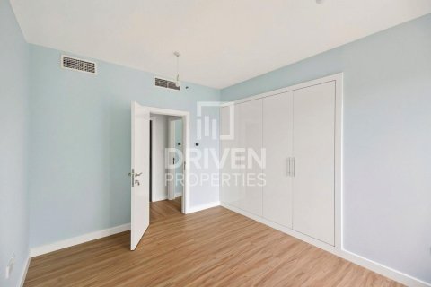 Apartament de închiriat în Jumeirah Beach Residence, Dubai, EAU 4 dormitoare, 270.53 mp. №745714 - poză 11