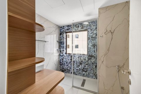 Apartament de închiriat în Jumeirah Beach Residence, Dubai, EAU 4 dormitoare, 270.53 mp. №745714 - poză 5