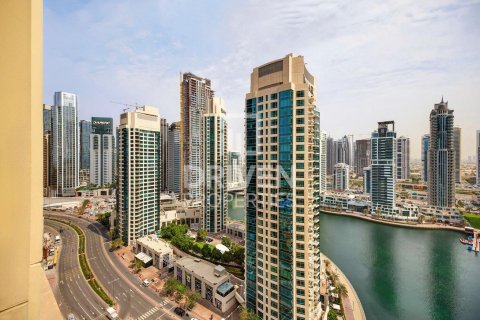 Apartament de închiriat în Jumeirah Beach Residence, Dubai, EAU 4 dormitoare, 270.53 mp. №745714 - poză 2