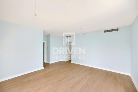 Apartament de închiriat în Jumeirah Beach Residence, Dubai, EAU 4 dormitoare, 270.53 mp. №745714 - poză 19