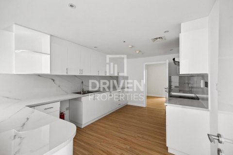 Apartament de închiriat în Jumeirah Beach Residence, Dubai, EAU 4 dormitoare, 270.53 mp. №745714 - poză 29