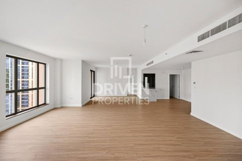 Apartament de închiriat în Jumeirah Beach Residence, Dubai, EAU 4 dormitoare, 270.53 mp. №745714 - poză 4