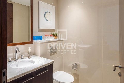 Apartamento en alquiler en Downtown Dubai (Downtown Burj Dubai), Dubai, EAU 4 dormitorios, 235.79 m2 № 745709 - foto 17