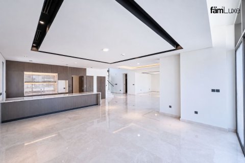 Villa en venta en Dubai Hills Estate, Dubai, EAU 5 dormitorios, 660 m2 № 682225 - foto 8