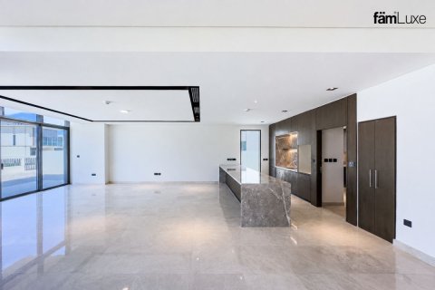 Villa en venta en Dubai Hills Estate, Dubai, EAU 5 dormitorios, 660 m2 № 682225 - foto 5