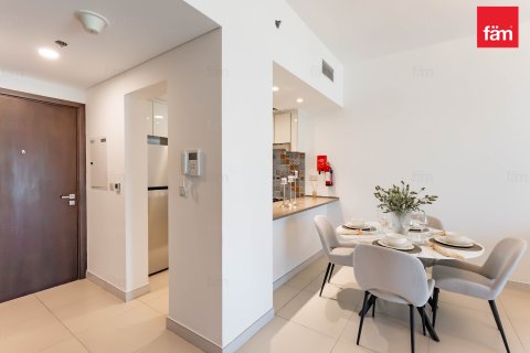 Apartmen di Motor City, Dubai, UAE 1 bilik tidur, 71.6 meter persegi № 631788 - foto 8