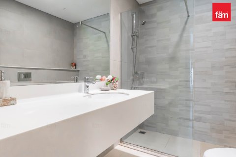Apartmen di Motor City, Dubai, UAE 1 bilik tidur, 71.6 meter persegi № 631788 - foto 15