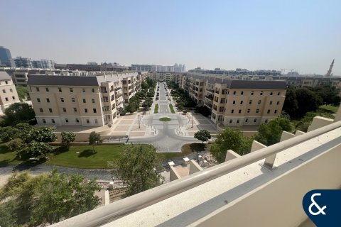 Apartment in Motor City, Dubai, UAE 1 bedroom, 153 sq.m. № 667913 - photo 1