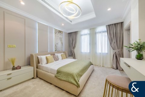 Vila u Palm Jumeirah, Dubai, UAE 4 spavaćih soba, 1245 m2 Br. 667895 - fotografija 13