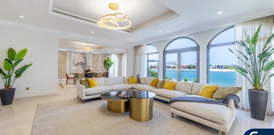 Villa i Palm Jumeirah, Dubai, UAE 4 sovrum, 1245 kvm Nr. 667895