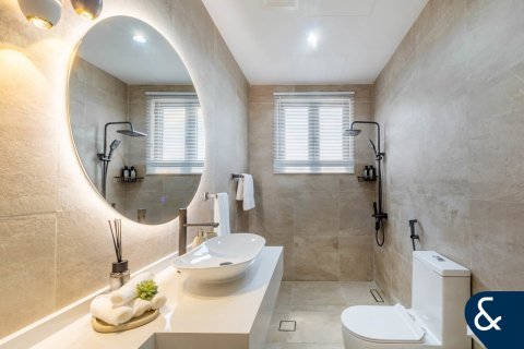 Vila u Palm Jumeirah, Dubai, UAE 4 spavaćih soba, 1245 m2 Br. 667895 - fotografija 10