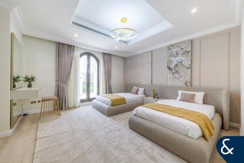 Vila u Palm Jumeirah, Dubai, UAE 4 spavaćih soba, 1245 m2 Br. 667895 - fotografija 11