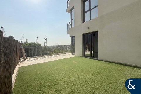 Apartment in Town Square, Dubai, UAE 2 bedrooms, 147 sq.m. № 667916 - photo 19