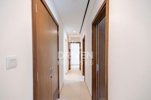 Apartemen di Al Wasl, Dubai, UEA 3 kamar tidur, 290.04 m2 nomor 765032 - foto 15