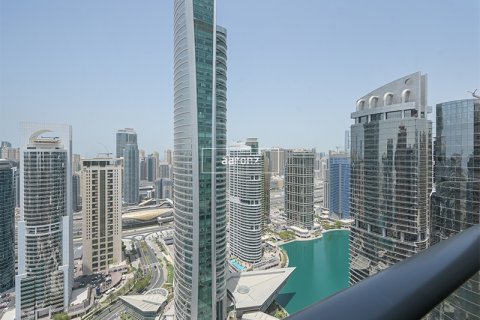 Apartment in Jumeirah Lake Towers, Dubai, UAE 2 bedrooms, 120.5 sq.m. № 632206 - photo 1