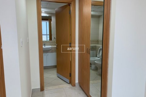 Byt v Jumeirah Lake Towers, Dubai, SAE 2 ložnice, 88.3 m² Č.: 632208 - fotografie 9