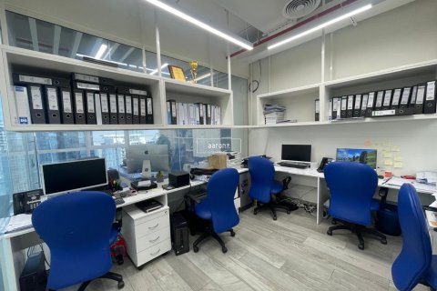 Office til salg i Business Bay, Dubai, UAE 157.1 kvm № 632209 - foto 9