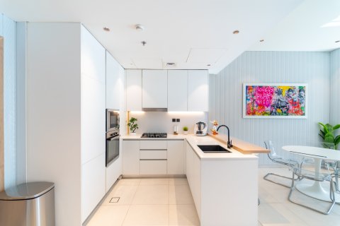 Apartman u BEVERLY RESIDENCE u gradu Jumeirah Village Circle, Dubai, UAE 4 spavaće sobe, 170 m2 Br. 696442