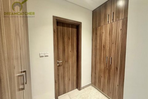 Зняти в оренду віллу в Mina Al Arab, Рас-эль-Хайма, ОАЕ 3 спальні, 290.6м2, № 588583 - фото 14