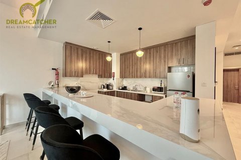 Зняти в оренду віллу в Mina Al Arab, Рас-эль-Хайма, ОАЕ 3 спальні, 290.6м2, № 588583 - фото 12