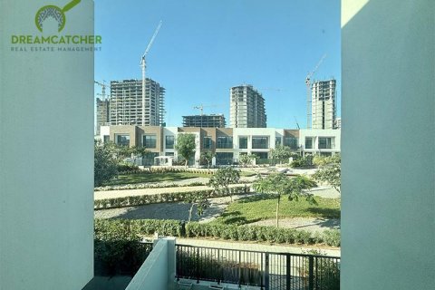 Зняти в оренду віллу в Mina Al Arab, Рас-эль-Хайма, ОАЕ 3 спальні, 290.6м2, № 588583 - фото 22