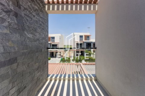 Таунхаус DAMAC Hills (Akoya by DAMAC), Дубай, БАӘ-да 4 жатын бөлмелер, 251 м² № 762961 - фото 17