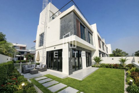 Városi lakóépület itt: DAMAC Hills (Akoya by DAMAC), Dubai, EAE, 6 hálószoba, 340 m², azonosító: 762960