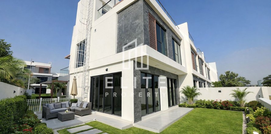 Kuća u nizu u DAMAC Hills (Akoya by DAMAC), Dubai, UAE 340 m2, 6 spavaćih soba Br. 762960