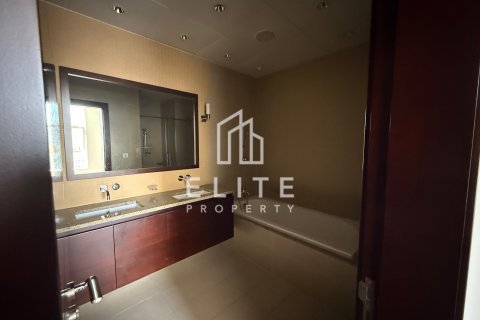 Зняти в оренду квартиру в Пальма Джумейра, Дубай, ОАЕ 3 кімнати, 211м2, № 686332 - фото 8