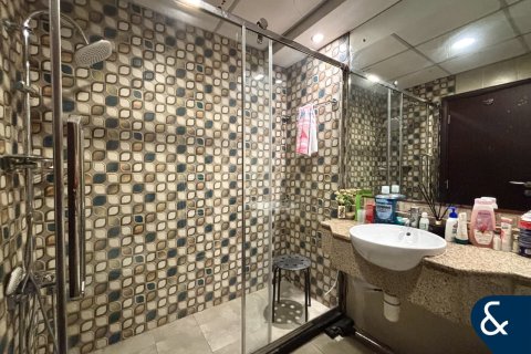 Appartement te koop in Jumeirah Lake Towers, Dubai, VAE 2 slaapkamers, 107 vr.m., nr 666622 - foto 8