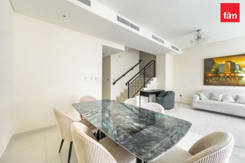 Willa do wynajęcia w Dubai, ZEA 3 sypialnie, 151.9 mkw., nr 691341 - zdjęcie 5