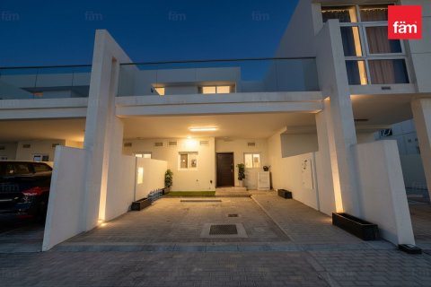 Willa do wynajęcia w Dubai, ZEA 3 sypialnie, 151.9 mkw., nr 691341 - zdjęcie 17