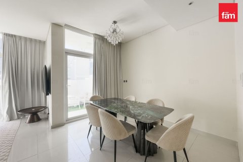 Willa do wynajęcia w Dubai, ZEA 3 sypialnie, 151.9 mkw., nr 691341 - zdjęcie 3