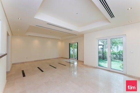 Radhus uthyres i Al Furjan, Dubai, UAE 3 sovrum, 224 kvm Nr. 691336 - fotografi 28