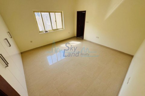 Vila di Jumeirah, Dubai, UAE 5 bilik tidur, 464.5 meter persegi № 628655 - foto 10