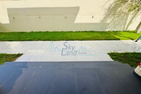Vila di Jumeirah, Dubai, UAE 5 bilik tidur, 464.5 meter persegi № 628655 - foto 14