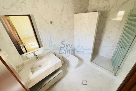 Vila di Jumeirah, Dubai, UAE 5 bilik tidur, 464.5 meter persegi № 628655 - foto 11