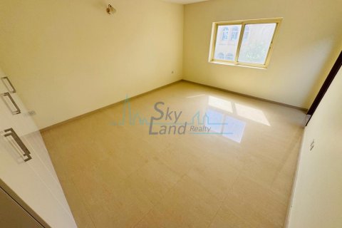 Vila di Jumeirah, Dubai, UAE 5 bilik tidur, 464.5 meter persegi № 628655 - foto 24