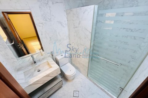 Vila di Jumeirah, Dubai, UAE 5 bilik tidur, 464.5 meter persegi № 628655 - foto 21