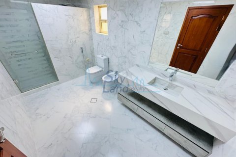 Vila di Jumeirah, Dubai, UAE 5 bilik tidur, 464.5 meter persegi № 628655 - foto 22