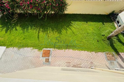 Vila di Jumeirah, Dubai, UAE 5 bilik tidur, 464.5 meter persegi № 628655 - foto 28