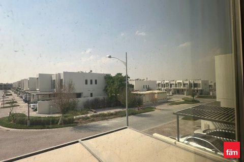 Villa Dubaijā, AAE 5 istabas, 174.8 m2 Nr. 652332 - attēls 23