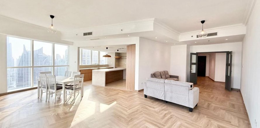 Apartament në Dubai, Emiratet e Bashkuara Arabe 3 dhoma gjumi, 222.7 m2. № 652331
