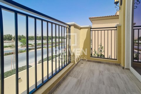 Villa til salgs i Dubai Land, Dubai, Emiratene 3 soverom, 333.43 kvm Nr. 755812 - Foto 9