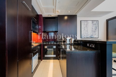 Apartment in Downtown Dubai (Downtown Burj Dubai), UAE 1 room, 48.21944409 sq.m. № 596616 - photo 2