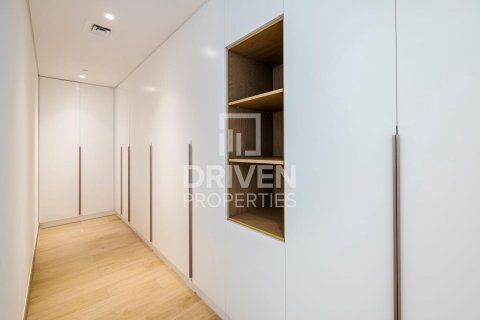 Apartament de închiriat în Jumeirah, Dubai, EAU 2 dormitoare, 121.33 mp.  №754217 - poză 10
