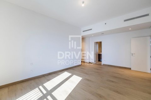 Apartament de închiriat în Jumeirah, Dubai, EAU 2 dormitoare, 121.33 mp.  №754217 - poză 7