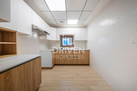 דירה למכירה ב Business Bay, Dubai, איחוד האמירויות  2 חדרי שינה, 127 מ"ר, מספר 682960 - תמונה 10