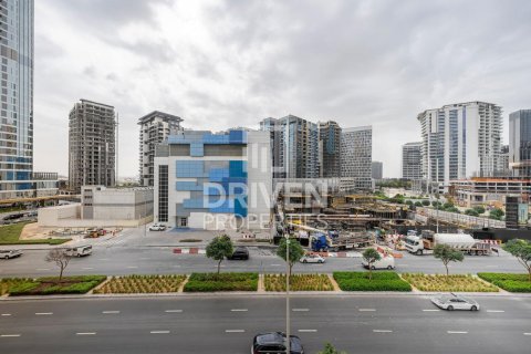 דירה למכירה ב Business Bay, Dubai, איחוד האמירויות  2 חדרי שינה, 127 מ"ר, מספר 682960 - תמונה 2